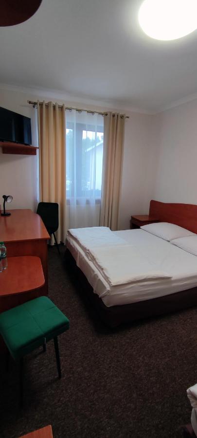 Motel Port 2000 Mostki  외부 사진