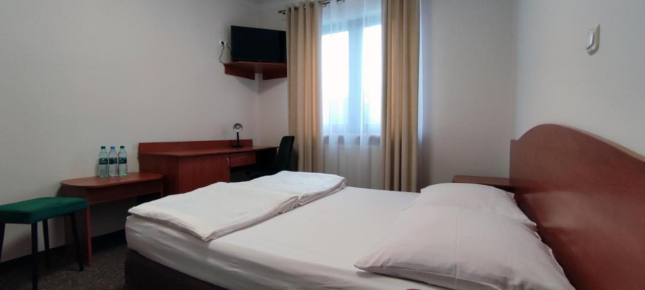Motel Port 2000 Mostki  외부 사진